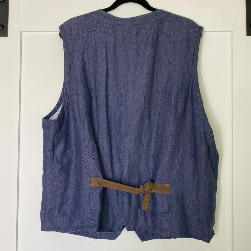Joseph Abboud excellent never